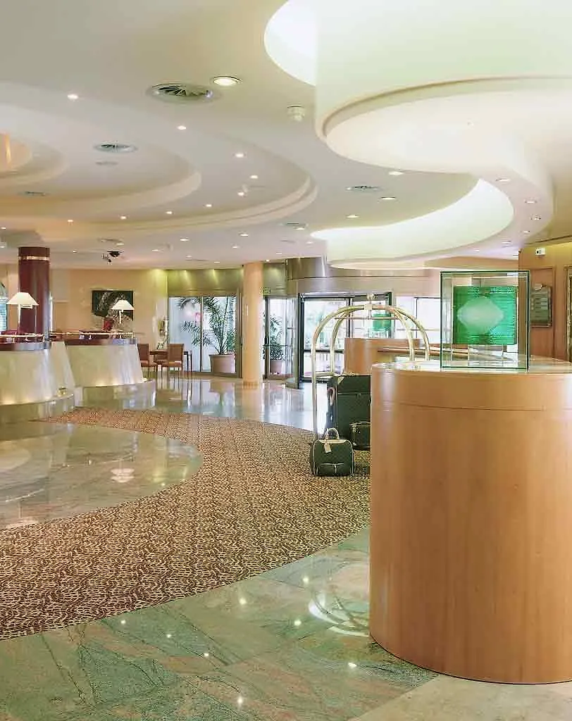 Pullman Madrid Airport & Feria Hotel 4*,  Spain