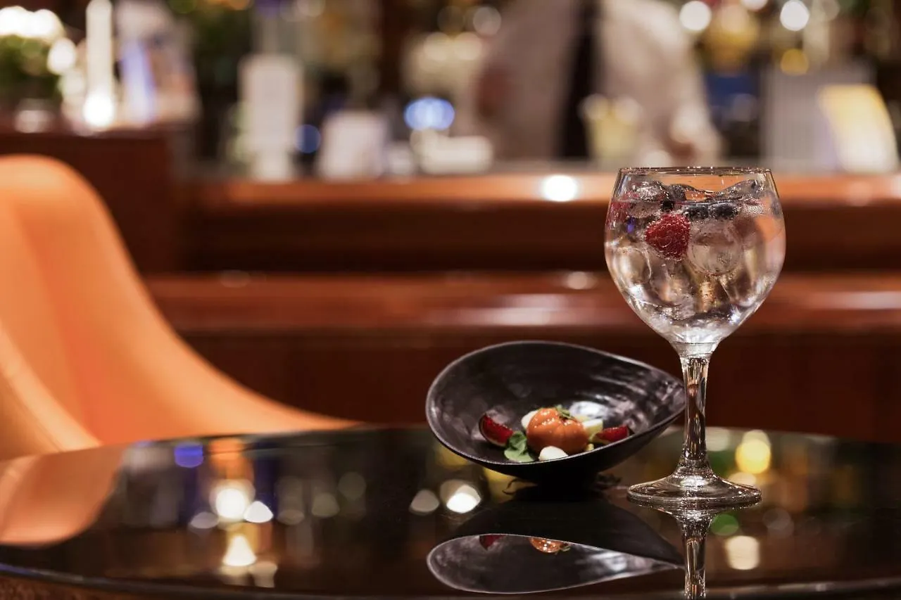 Hotel Pullman Madrid Airport & Feria